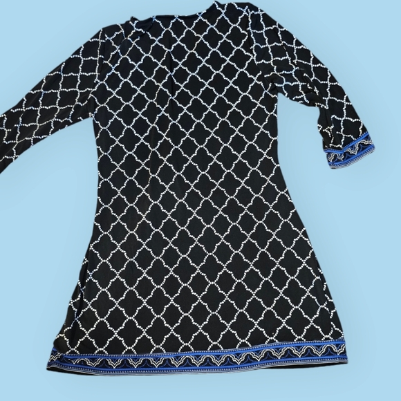 White House Black Market Black and White Knit Long Top or Super Short Mini Dress - Picture 2 of 5